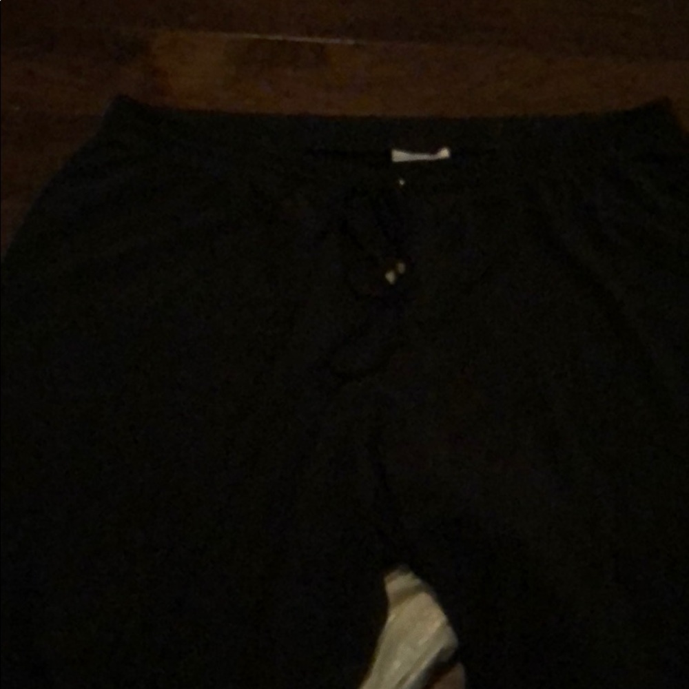 Avenue, Black,knit Capri size 26/28